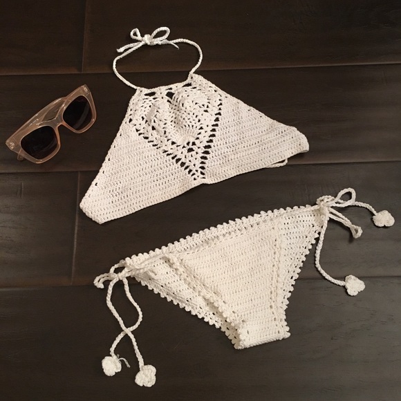 Other - Cute AF Crochet Knit Halter Bikini Set